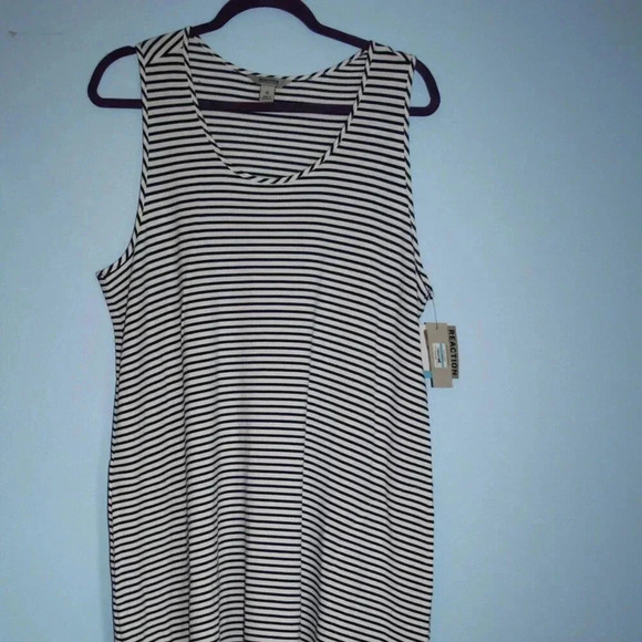 Reaction Kenneth Cole Dresses & Skirts - Reaction Kenneth Cole Navy and White Striped Sleeveless Rounded Neck Dress XL